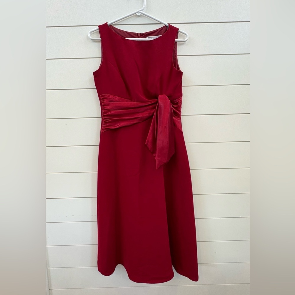 Jessica Howard Petite Elegant Midi Dress